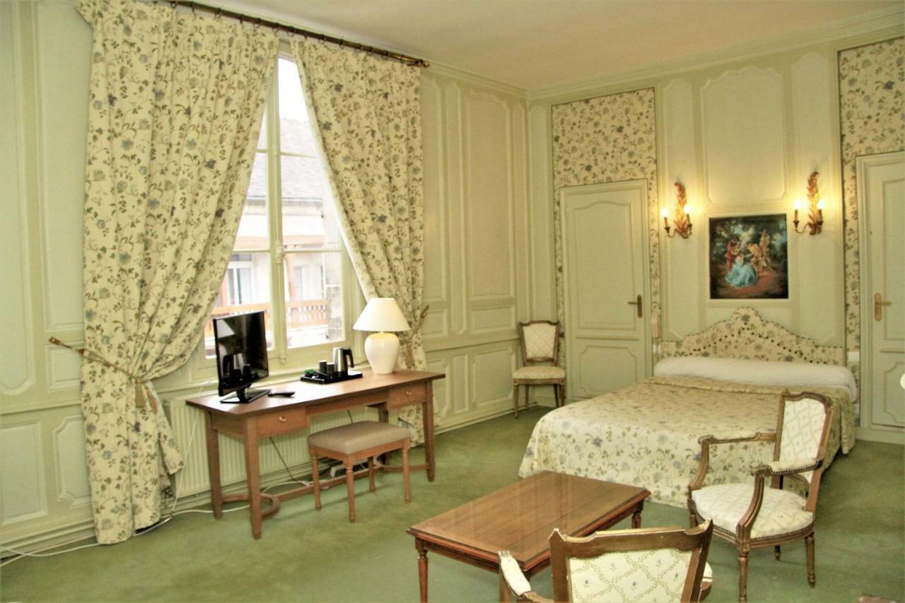 Hôtel Le Régent Villers-Cotterêts Exterior foto