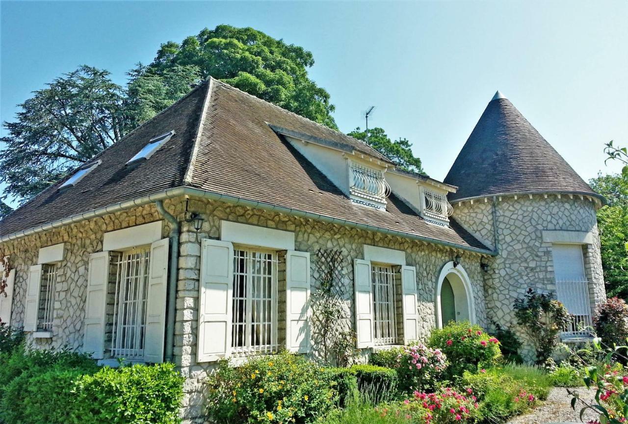 Hôtel Le Régent Villers-Cotterêts Exterior foto